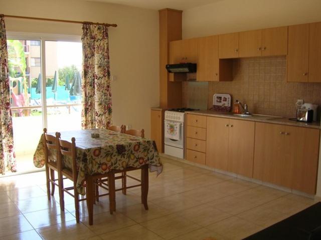 Marios Apartments Perivolia Room photo