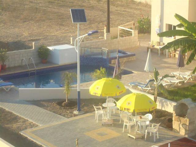 Marios Apartments Perivolia Exterior photo